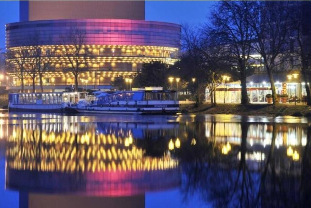 Apartamento Felix Vue Erdre & Cite Des Congres / Gare Sud Nantes Exterior foto